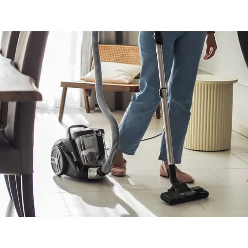 Compact Power XXL Vacuum Cleaner 8.8meter 550W