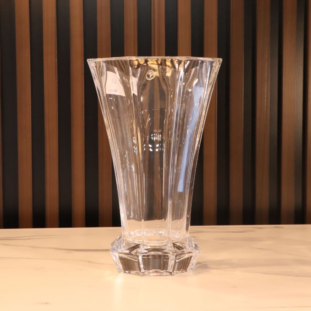 Transparent Long Vase [Crystal]